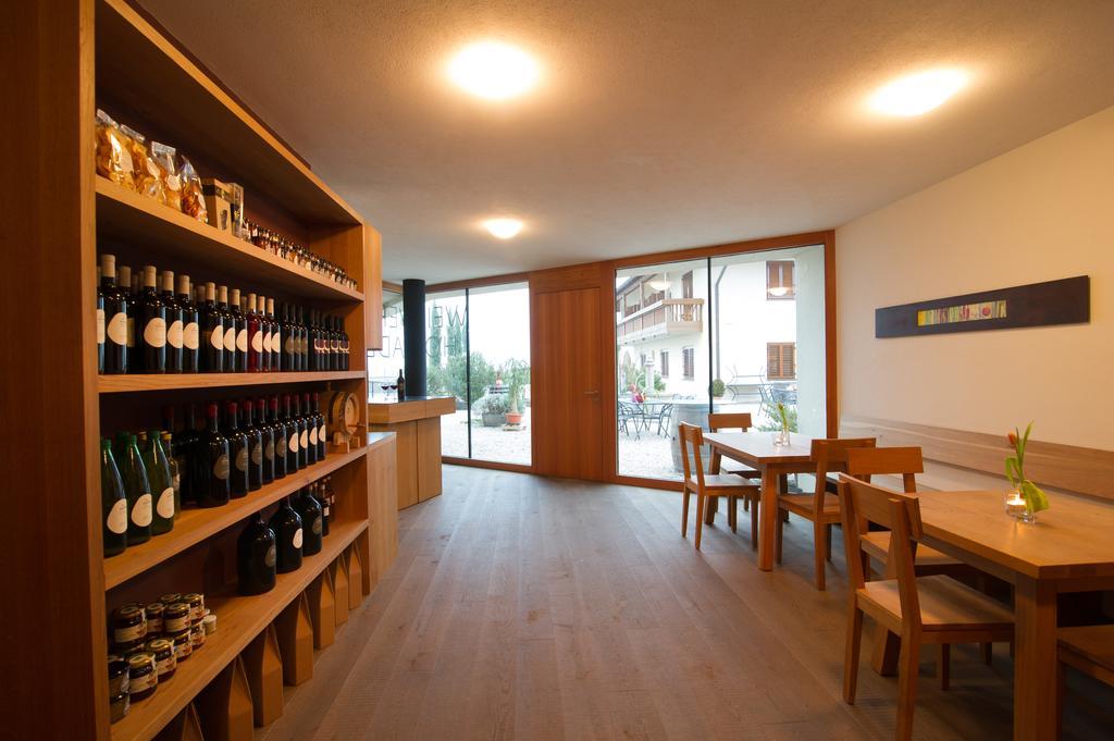 Biobauernhof St. Quirinus Apartment Caldaro Exterior photo