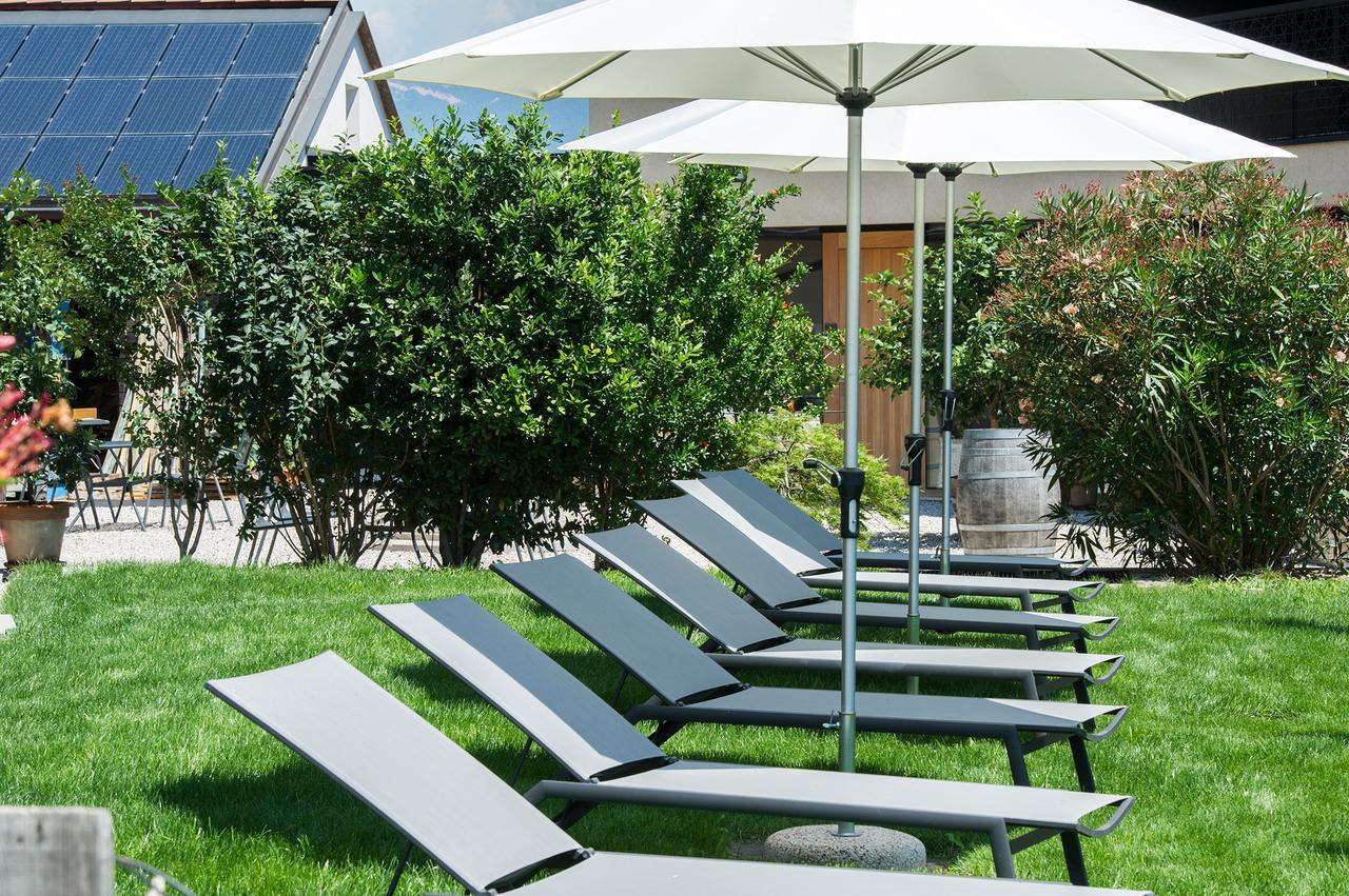 Biobauernhof St. Quirinus Apartment Caldaro Exterior photo