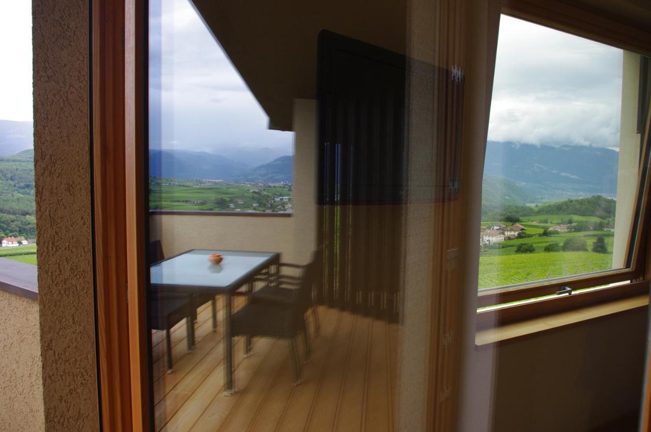 Biobauernhof St. Quirinus Apartment Caldaro Exterior photo